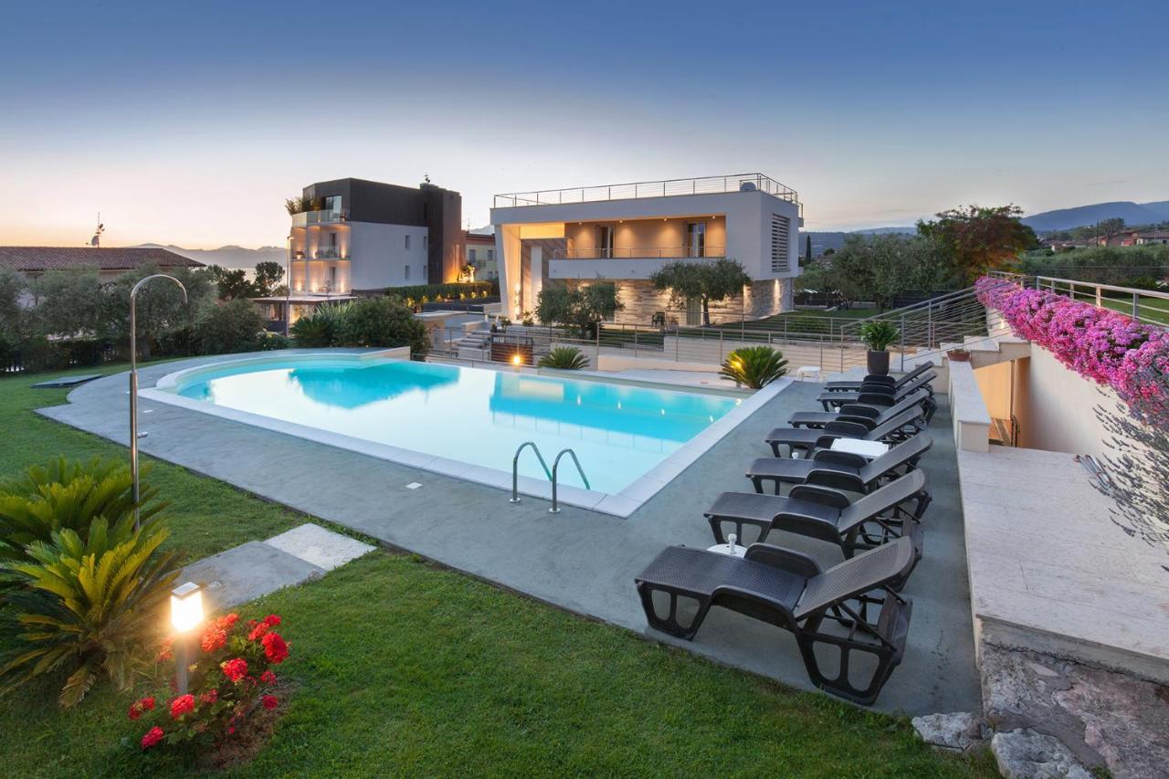 Villa Aurora-Holiday Home Apt 1 Bardolino Zewnętrze zdjęcie