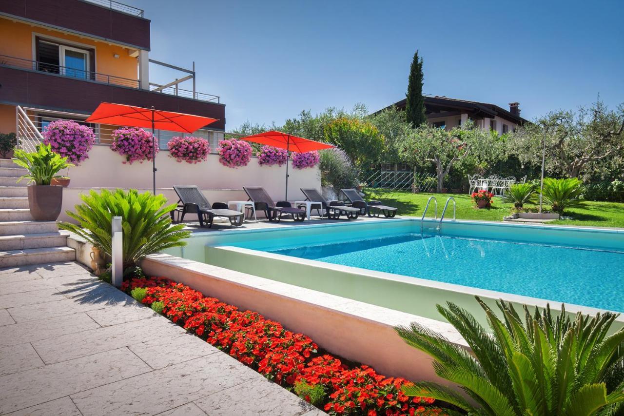 Villa Aurora-Holiday Home Apt 1 Bardolino Zewnętrze zdjęcie
